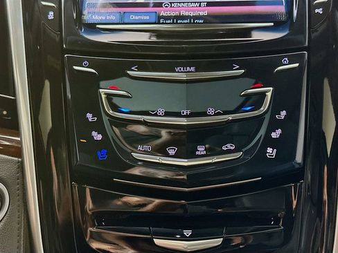Used 2019 Cadillac Escalade Luxury image 19