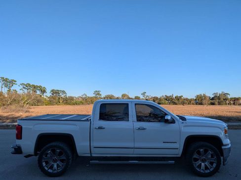 Used 2015 GMC Sierra 1500 SLT w/ SLT Crew Cab Value Package image 5