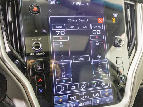 Used 2022 Subaru Outback Limited image 28