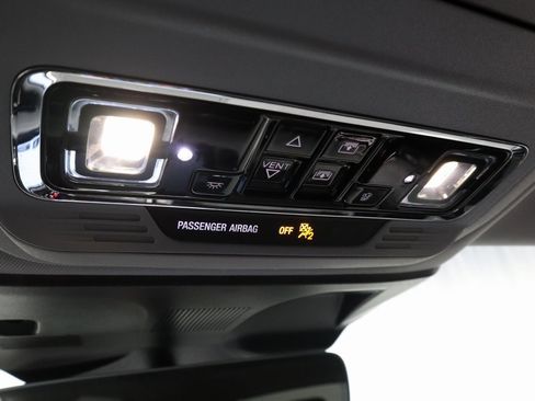 Used 2021 Lincoln Corsair Reserve w/ Equipment Group 201A image 31