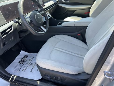 Used 2024 Hyundai Sonata SEL w/ Convenience Package image 16