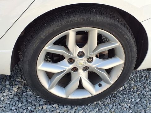 Used 2014 Chevrolet Impala LT image 15