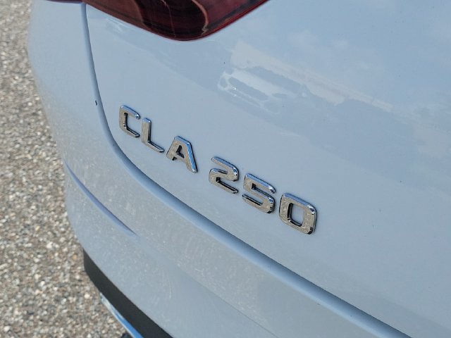 Used 2025 Mercedes-Benz CLA 250 image 5