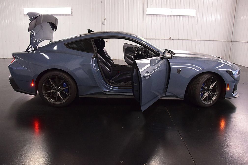 Used 2025 Ford Mustang Dark Horse RWD image 34