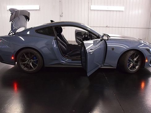 Used 2025 Ford Mustang Dark Horse RWD image 34