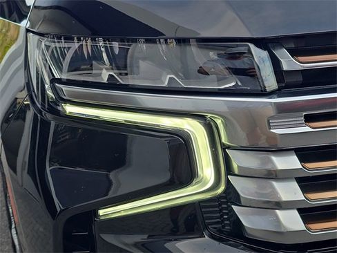 Certified 2023 Chevrolet Tahoe High Country w/ Premium Package 2 image 10