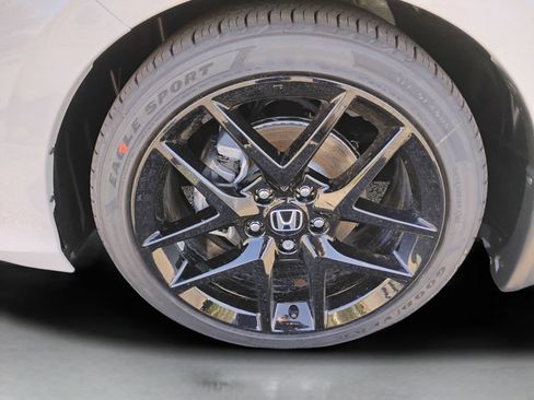 New 2026 Honda Civic Sport image 36