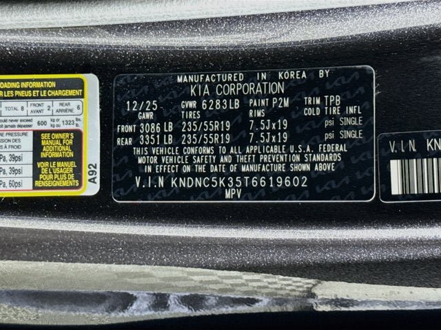 Certified 2026 Kia Carnival EX FWD image 32