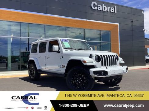 Used 2023 Jeep Wrangler Unlimited Sahara AWD/4WD image 1
