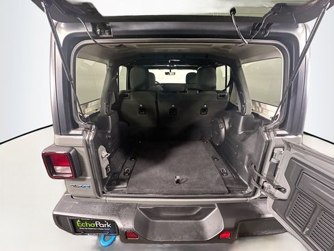 Used 2023 Jeep Wrangler Unlimited w/ 8.4" Radio Group AWD/4WD image 27