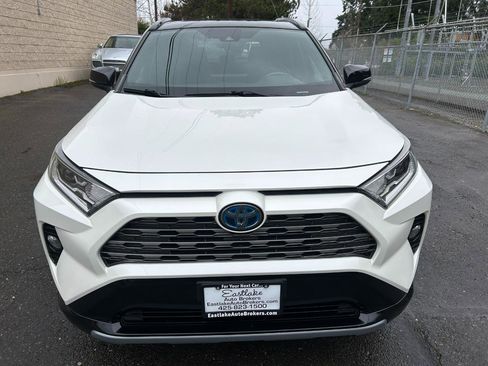 Used 2019 Toyota RAV4 XSE w/ Carpet Mat Package image 2