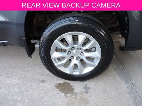 Used 2020 Chevrolet Silverado 1500 Custom w/ Custom Value Package RWD image 11
