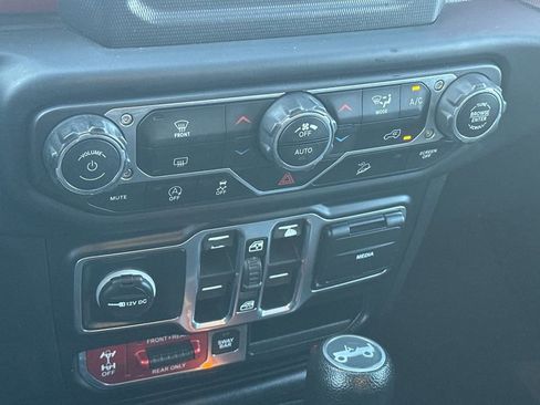 Used 2020 Jeep Wrangler Unlimited Rubicon image 23