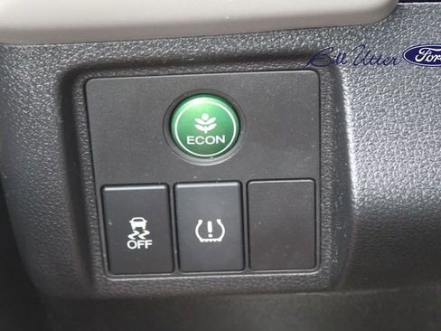 Used 2018 Honda HR-V EX image 20