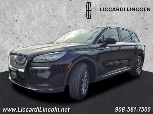 Certified 2021 Lincoln Corsair Standard w/ Equipment Group 101A image 4