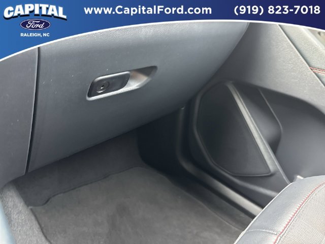 Certified 2025 Ford Explorer ST-Line w/ Premium Package RWD image 27
