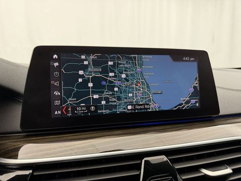 Used 2019 BMW M550i xDrive M550i xDrive M Sport image 24