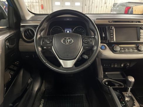 Certified 2018 Toyota RAV4 Limited image 13