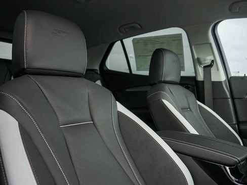 New 2026 Buick Envision Sport Touring AWD/4WD image 12