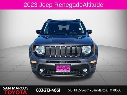 Used 2023 Jeep Renegade Altitude w/ Convenience Group I AWD/4WD image 2