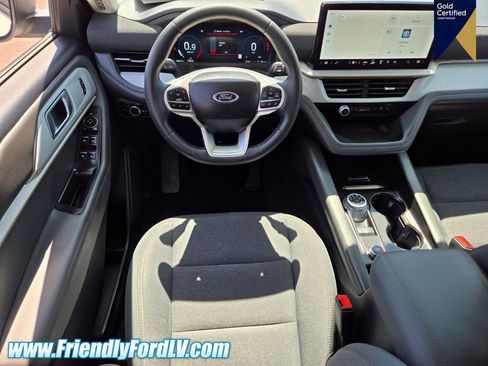 Certified 2025 Ford Explorer Active RWD image 10