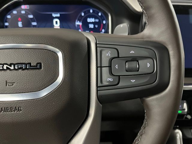 Used 2025 GMC Sierra 1500 Denali w/ Denali Reserve Package AWD/4WD image 30