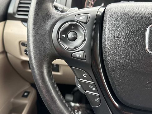 Used 2020 Honda Ridgeline RTL-E image 22