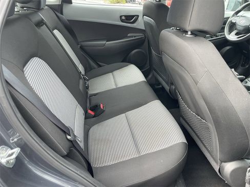 Used 2019 Hyundai Kona SE image 21