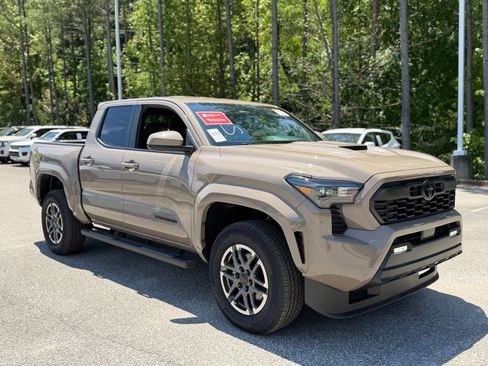 Used 2026 Toyota Tacoma TRD Sport RWD image 4