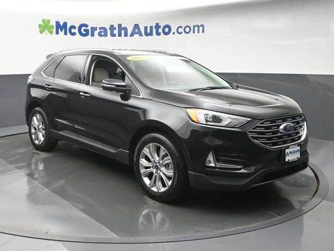 Used 2019 Ford Edge Titanium AWD/4WD image 2