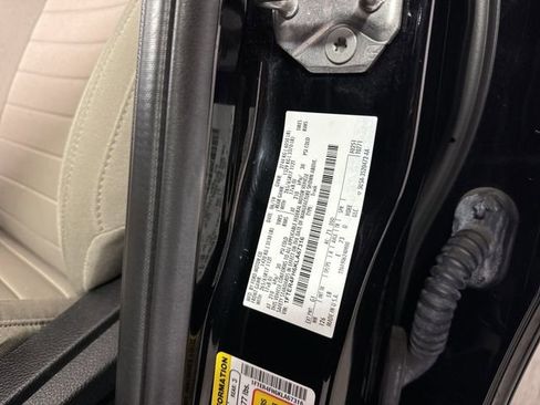 Used 2019 Ford Ranger XLT w/ FX4 Off-Road Package image 34