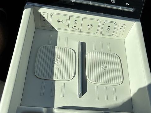 Used 2025 Hyundai Santa Fe Calligraphy FWD image 41