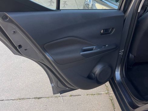 Used 2021 Nissan Kicks S FWD image 21