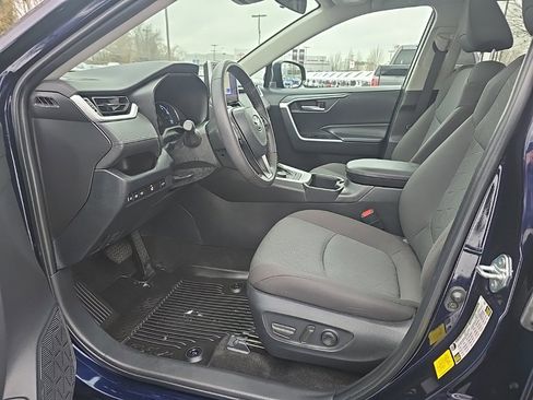 Certified 2023 Toyota RAV4 XLE image 16