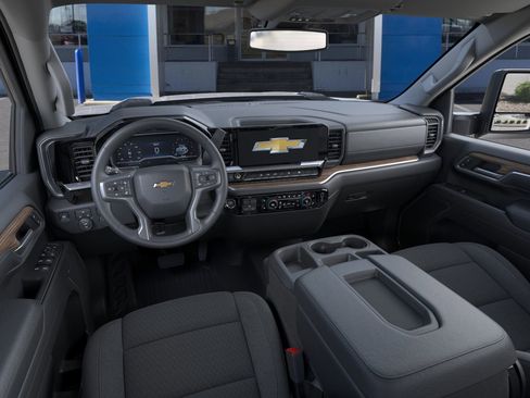 New 2026 Chevrolet Silverado 2500 LT image 15