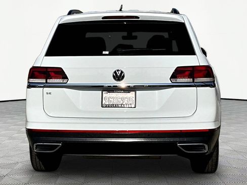 Used 2023 Volkswagen Atlas SE w/ Panoramic Sunroof Package FWD image 5