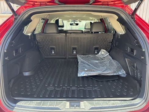 Used 2021 Subaru Outback Limited AWD/4WD image 11