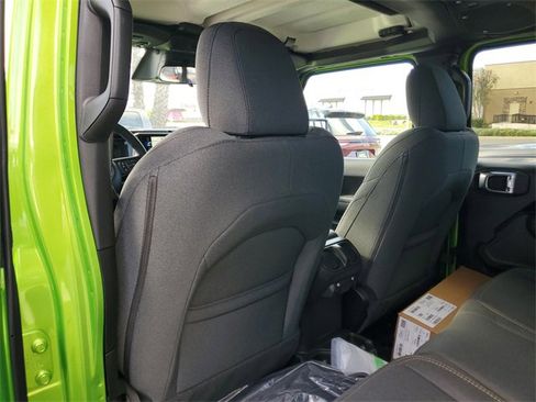 New 2026 Jeep Gladiator Sport image 13