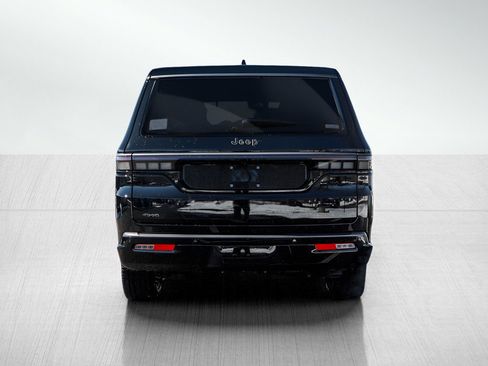 New 2026 Jeep Grand Wagoneer L Summit AWD/4WD image 5