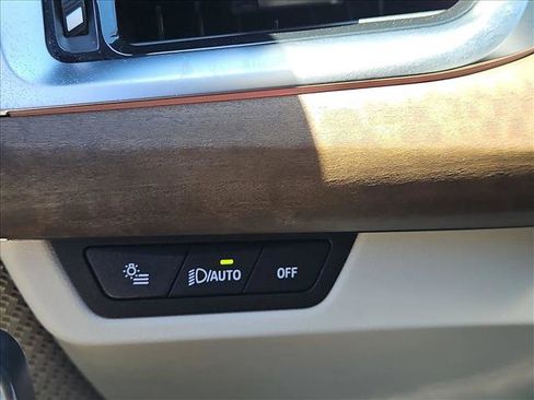 Used 2026 BMW X1 xDrive28i AWD/4WD image 17