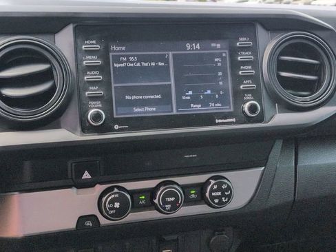 Used 2022 Toyota Tacoma SR w/ SR Convenience Package image 21