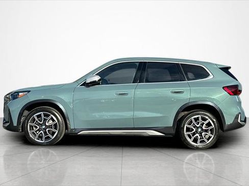 Used 2023 BMW X1 xDrive28i w/ Premium Package image 2