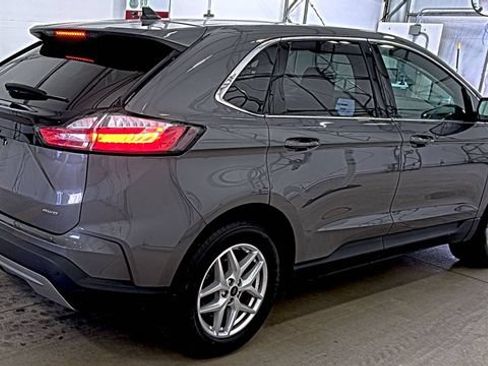 Used 2023 Ford Edge SEL w/ Convenience Package AWD/4WD image 8
