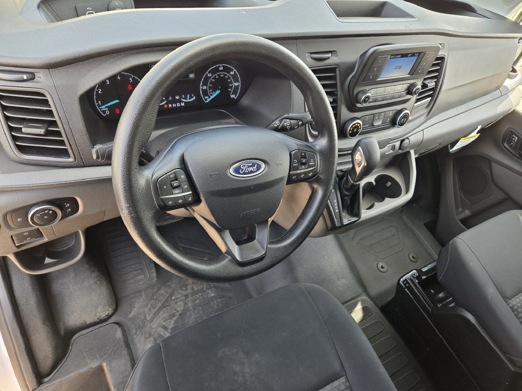 Used 2025 Ford Transit 250 Low Roof w/ Exterior Upgrade Package RWD image 26