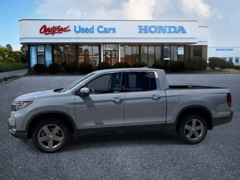 Used 2023 Honda Ridgeline RTL-E image 2
