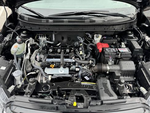 Certified 2025 Nissan Kicks Play S image 13