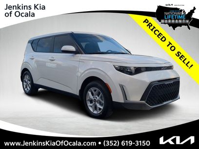 New 2025 Kia Soul LX