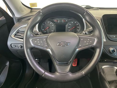Used 2021 Chevrolet Malibu LT w/ Leather Package FWD image 7