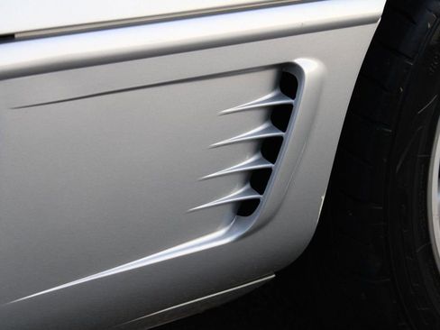 Used 1996 Chevrolet Corvette Convertible image 23