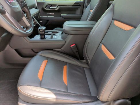 Used 2026 GMC Sierra 1500 AT4 w/ AT4 Premium Package AWD/4WD image 29